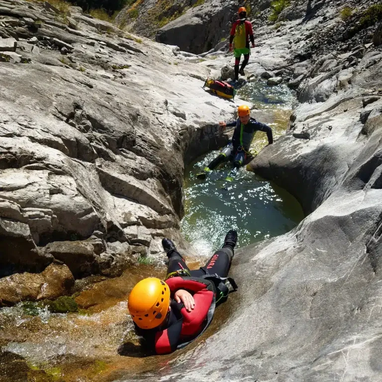Toboggan au canyon de Peyron Roux pres de Gap 768x768