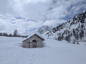 PXL 20250325 105704630 300x225