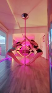 ae27b323 8f70 4e1c 80a3 fea9449976da 169x300