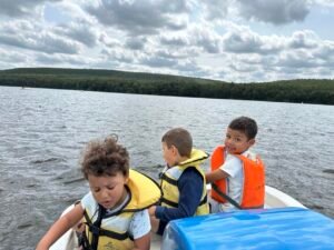 362922848 665954115441262 2142800541471309665 n 300x225