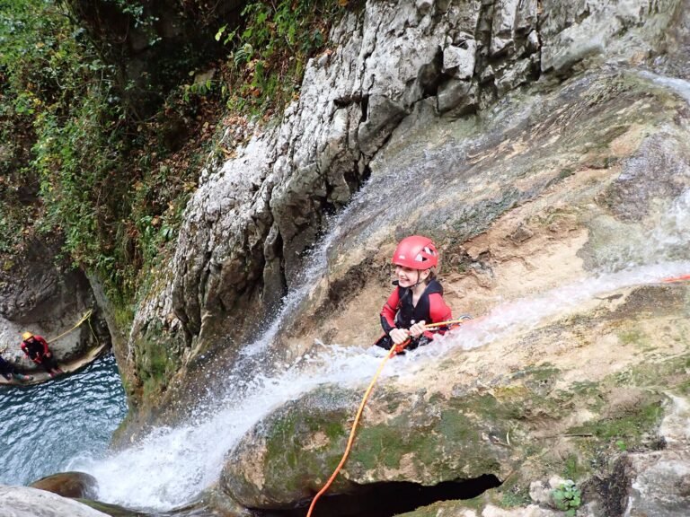 rappel canyon versoud 768x576