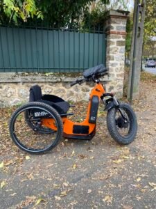 vehicule handicap experience trottinette tripintrott 225x300