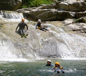 canyoning fa 1 300x263