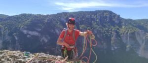 grimpe et garrigue escalade occitanie 58 e1749934702706 300x128