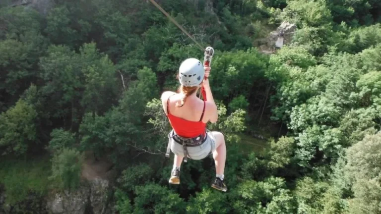 via ferrata du pont du diable en ardeche avec tyrolienne de 90 m 18 m 1678787035 1 768x432