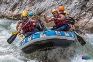 yeti rafting 150 300x200