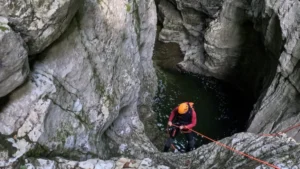 80 autour de chambery gorges de chailles 768x432 1 1 300x169