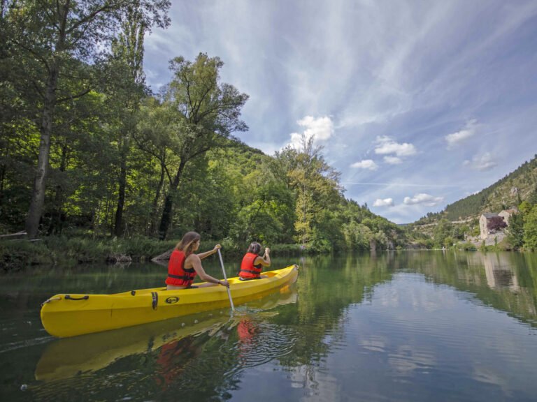 BureauDesMoniteurs SourceDuTarn Canoe 2 768x576 1