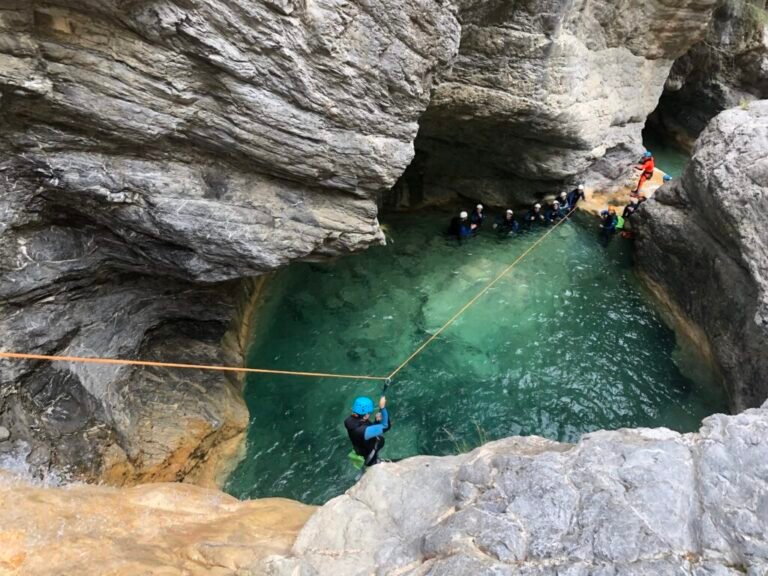 canyoning italie barbaira les pirogues 1024x768 1 768x576