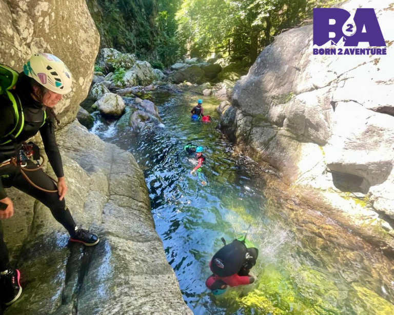 saut tobbogan ardeche canyuoning born2aventure 2 768x614