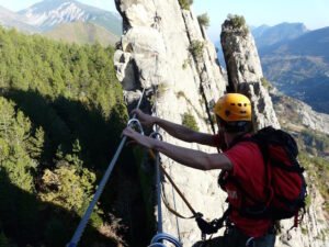 via ferrata puget theniers 300x225
